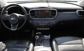 Kia Sorento 2016 года за 69 990 BYN в Минск