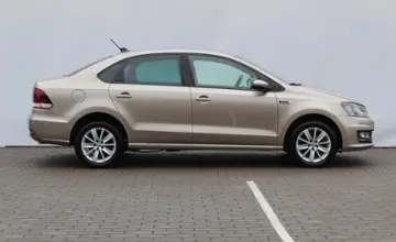 Volkswagen Polo 2019 года за 40 990 BYN в Минск