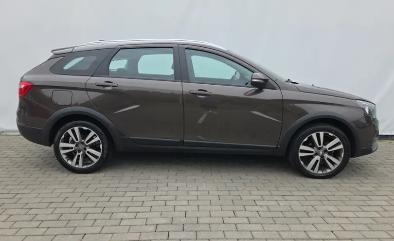 LADA (ВАЗ)