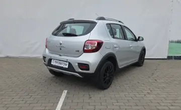 Renault Sandero 2017 года за 26 990 BYN в Минск