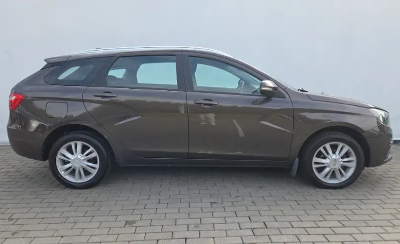 LADA (ВАЗ)