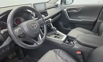 Toyota RAV4 2020 года за 94 290 BYN в Минск