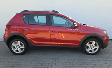 Renault Sandero 2015 года за 28 990 BYN в Гродно