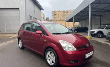 Toyota Corolla Verso 2006 года за 19 990 BYN в Минск