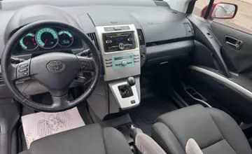 Toyota Corolla Verso 2006 года за 19 990 BYN в Минск