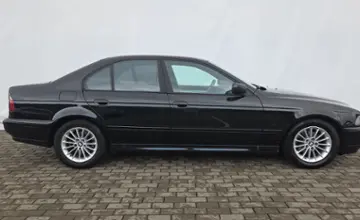 BMW 5 серии 2003 года за 17 990 BYN в Минск