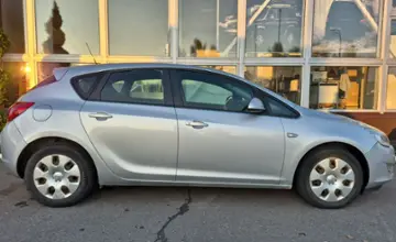 Opel Astra 2010 года за 18 390 BYN в Могилев