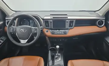 Toyota RAV4 2016 года за 74 990 BYN в Минск