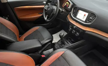 LADA (ВАЗ) Vesta Cross 2024 года за 46 990 BYN в Минск