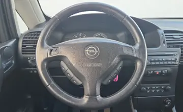 Opel Zafira 2005 года за 17 990 BYN в Минск