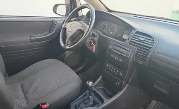 Opel Zafira 2005 года за 17 990 BYN в Минск