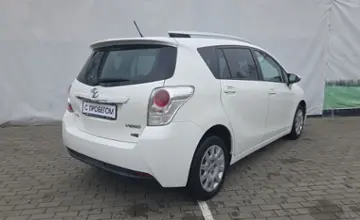 Toyota Verso 2016 года за 39 390 BYN в Минск