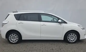 Toyota Verso 2016 года за 39 390 BYN в Минск