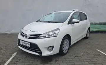 Toyota Verso 2016 года за 39 390 BYN в Минск