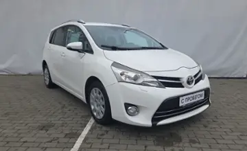 Toyota Verso 2016 года за 39 390 BYN в Минск