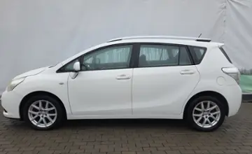 Toyota Verso 2012 года за 33 990 BYN в Минск
