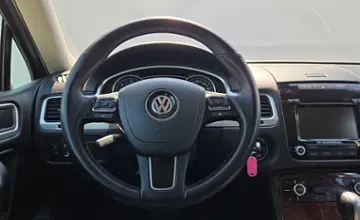 Volkswagen Touareg 2011 года за 44 590 BYN в Минск
