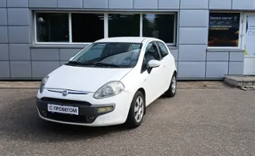Fiat Punto 2010 года за 8 990 BYN в Минск