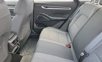 Geely Emgrand 2024 года за 42 990 BYN в Минск