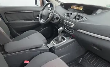 Renault Scenic 2013 года за 30 490 BYN в Минск