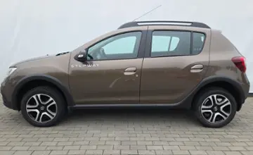 Renault Sandero 2018 года за 32 990 BYN в Минск