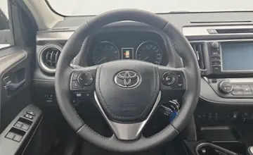 Toyota RAV4 2017 года за 66 990 BYN в Минск