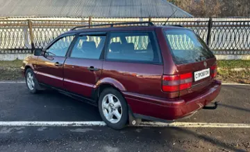 Volkswagen Passat 1994 года за 4 490 BYN в Гомель