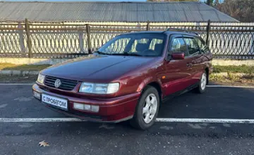 Volkswagen Passat 1994 года за 4 490 BYN в Гомель