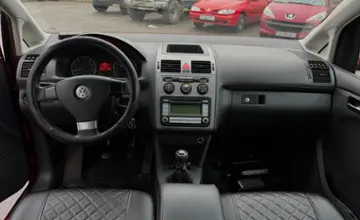 Volkswagen Touran 2006 года за 17 990 BYN в Витебск
