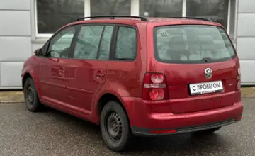 Volkswagen Touran 2006 года за 17 990 BYN в Витебск