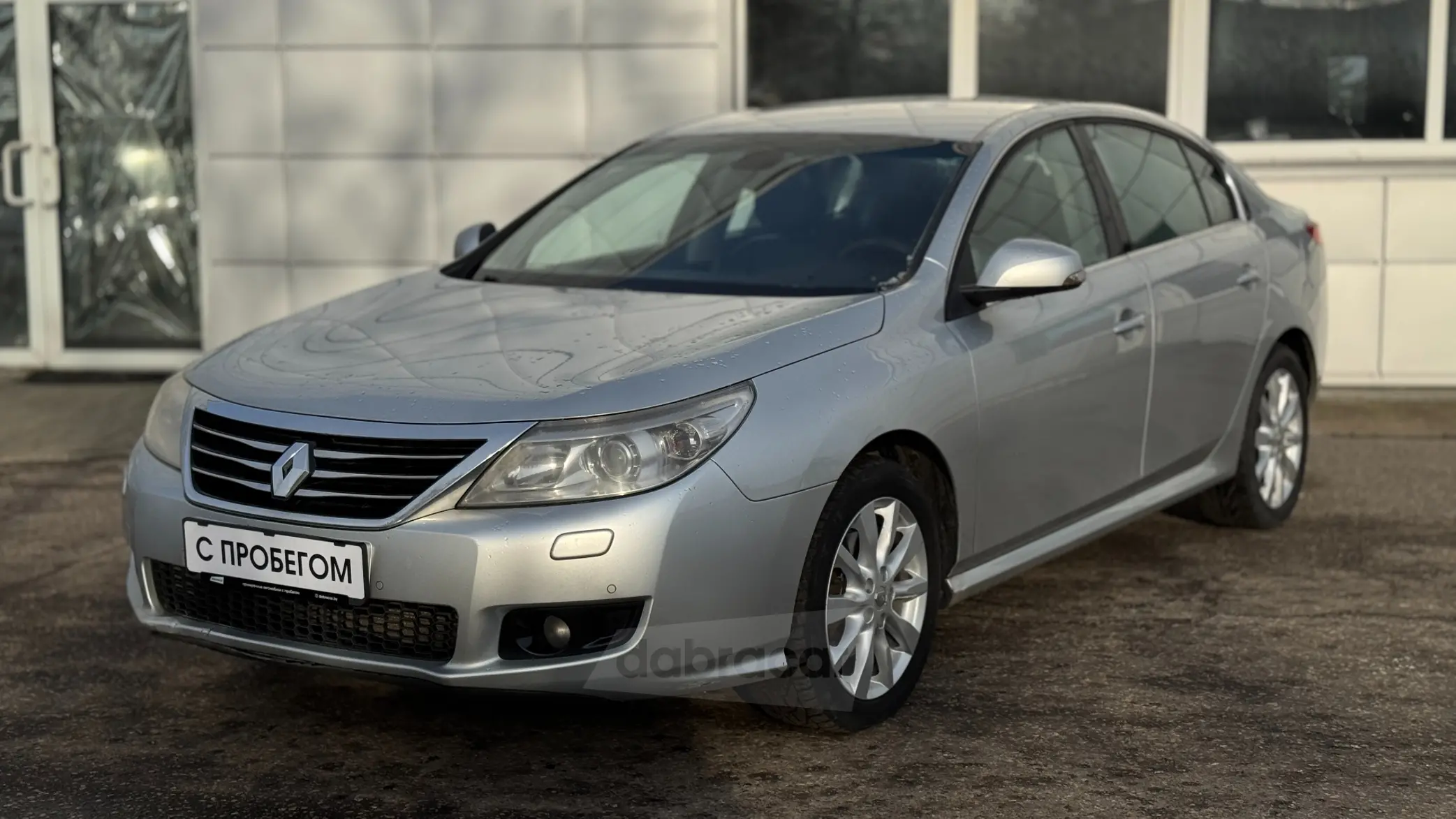 Renault Latitude 2012 года за 24 990 BYN в Витебск