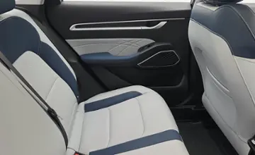 Geely Emgrand 2023 года за 40 990 BYN в Минск