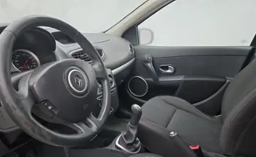 Renault Clio 2010 года за 20 990 BYN в Минск