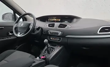 Renault Scenic 2015 года за 28 990 BYN в Минск