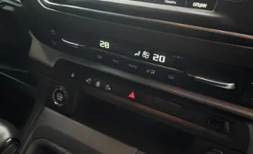 Opel Zafira Life 2019 года за 68 490 BYN в Минск