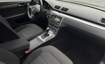 Volkswagen Passat 2014 года за 37 890 BYN в Минск