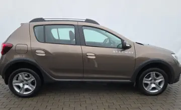 Renault Sandero 2018 года за 31 990 BYN в Минск