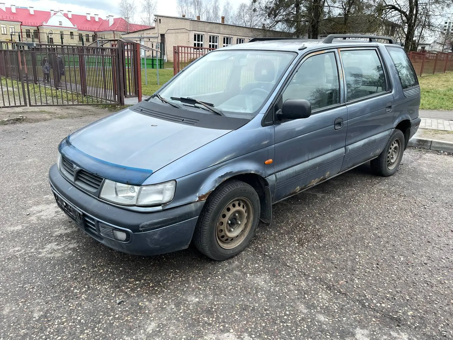 Mitsubishi Space Wagon 1998 года за 2 990 BYN в Гродно