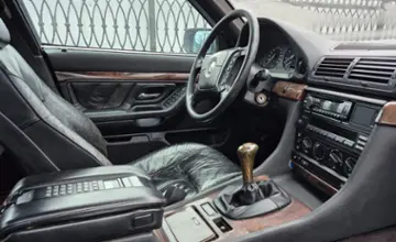 BMW 7 серии 1994 года за 10 390 BYN в Гомель