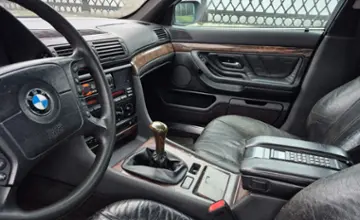 BMW 7 серии 1994 года за 10 390 BYN в Гомель