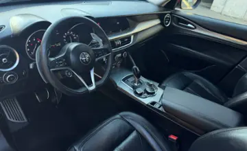 Alfa Romeo Stelvio 2017 года за 75 090 BYN в Минск