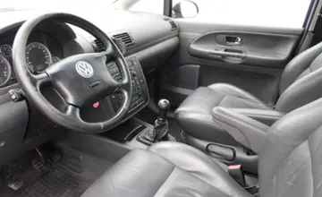 Volkswagen Sharan 2006 года за 18 990 BYN в Минск