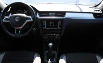 Skoda Rapid 2016 года за 29 990 BYN в Минск