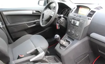 Opel Zafira 2007 года за 17 990 BYN в Минск