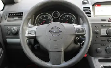 Opel Zafira 2007 года за 17 990 BYN в Минск