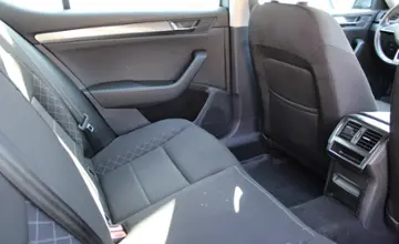 Skoda Superb 2015 года за 49 990 BYN в Минск