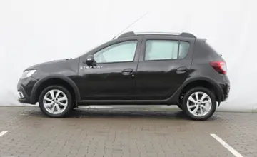 Renault Sandero 2020 года за 30 990 BYN в Минск