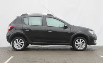 Renault Sandero 2020 года за 30 990 BYN в Минск