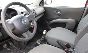 Nissan Micra 2004 года за 12 990 BYN в Минск
