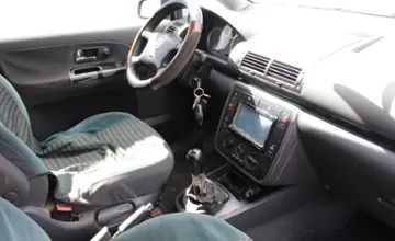 Volkswagen Sharan 2002 года за 17 990 BYN в Минск